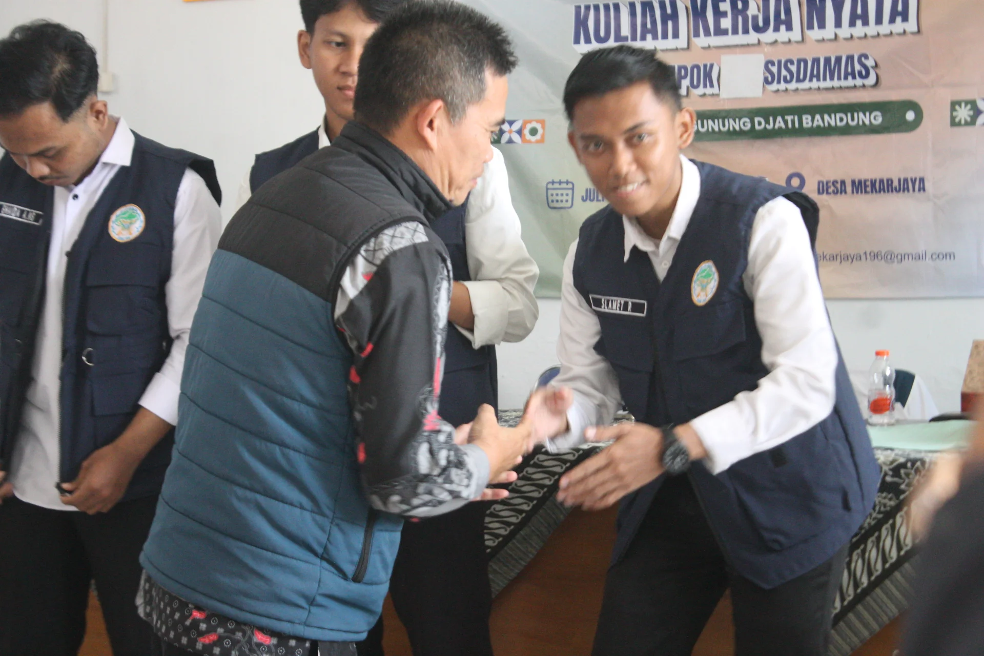 Prosesi Simbolis Penyerahan