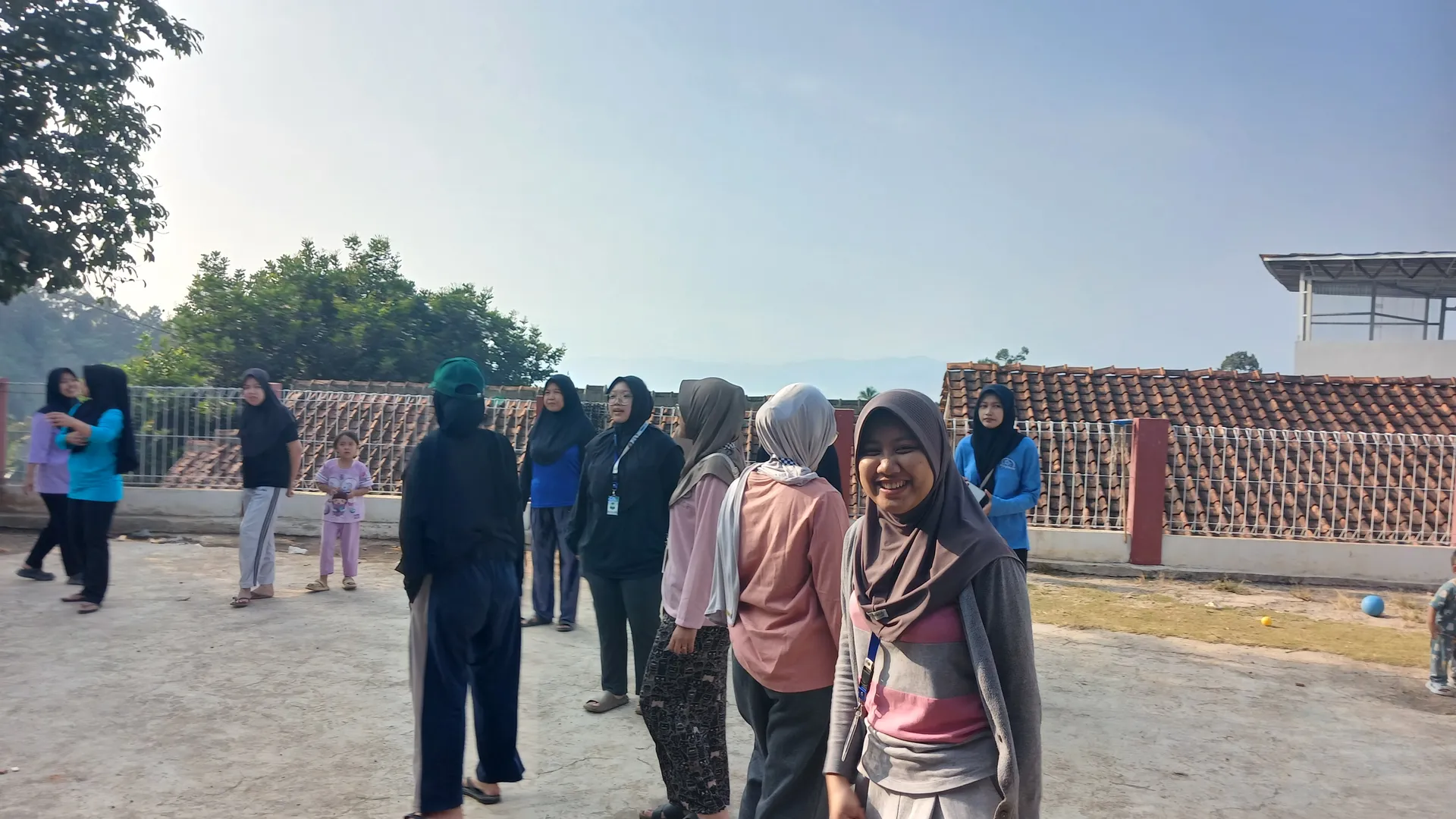 Dokumentasi Senam Pagi Bersama Warga 9